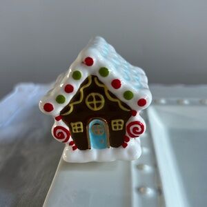 Nora Fleming mini Candyland Lane Gingerbread House